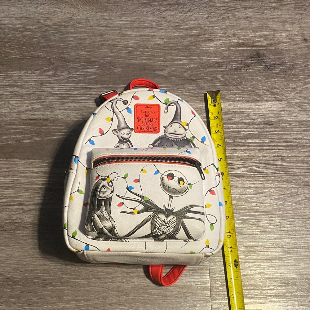 Loungefly Disney The Nightmare Before Christmas - Picture 10 of 11